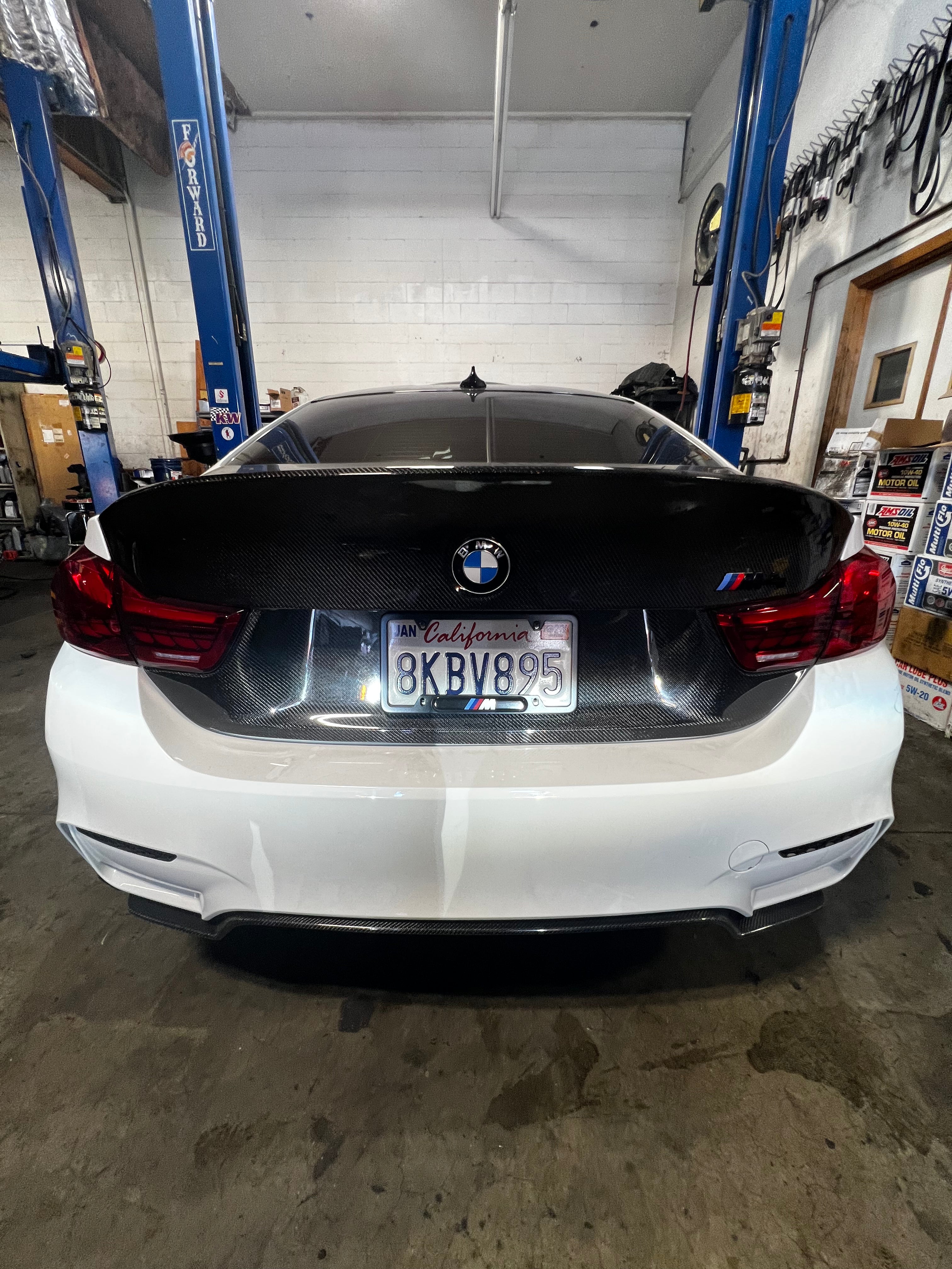 BMW M4 CSL Carbon Fiber Trunk