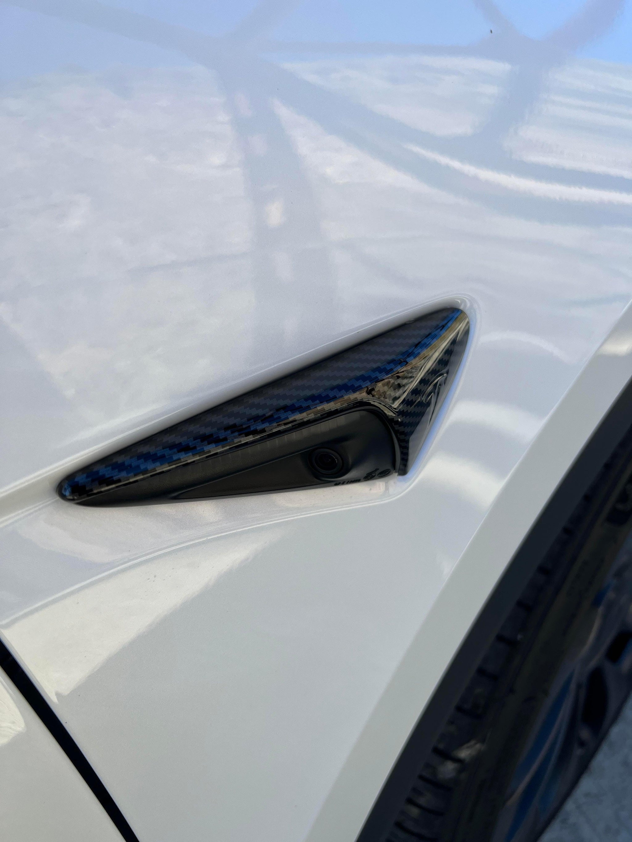 Tesla Model 3/Y Carbon Fiber Camera Cover | Eurobahndynamics